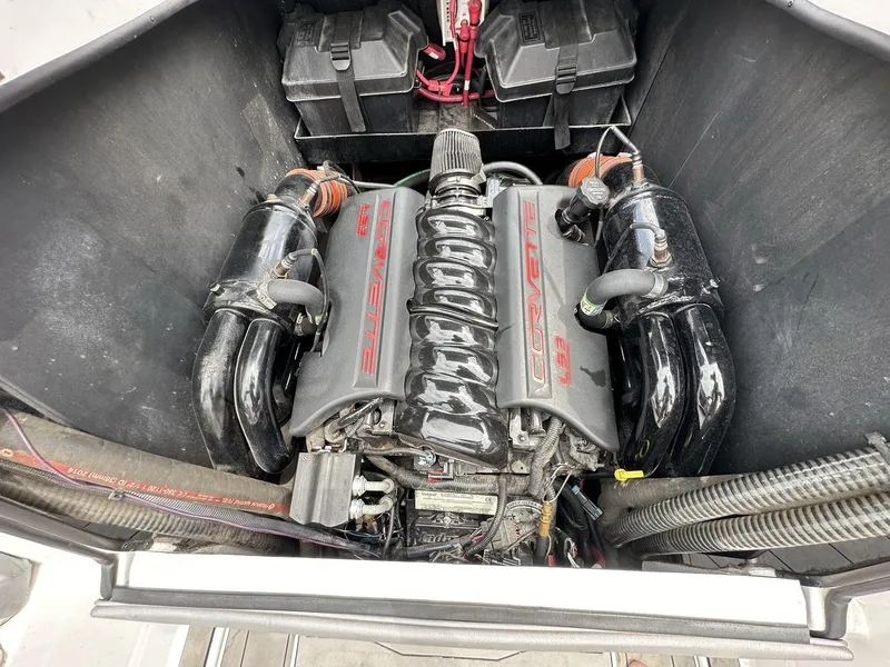 Slide: The Image of 2014 Tigé ASR boat engine featuring a Corvette LS3 motor. - 33