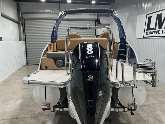 Slide: The Image of Harris Grand Mariner 250 SLDH 2025 - 14