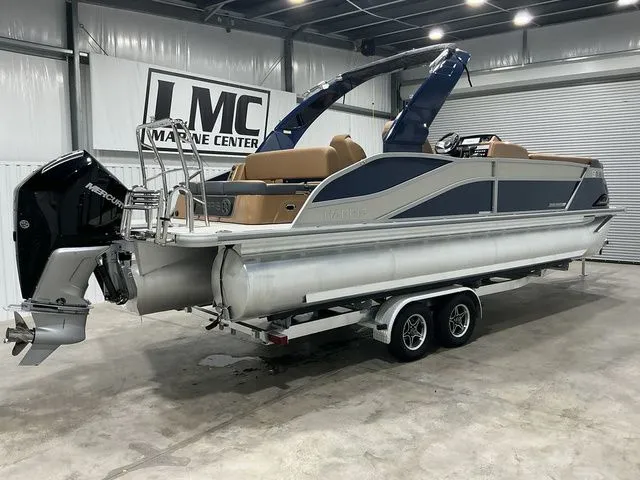 Slide: The Image of Harris Grand Mariner 250 SLDH 2025 - 15