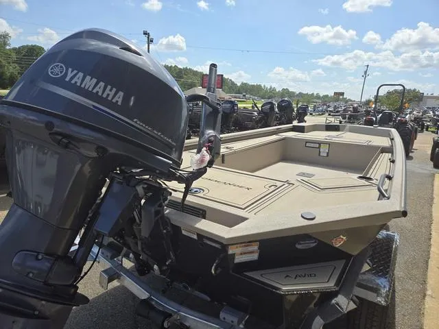 Slide: The Image of Avid 16 Commander 2025 - 13