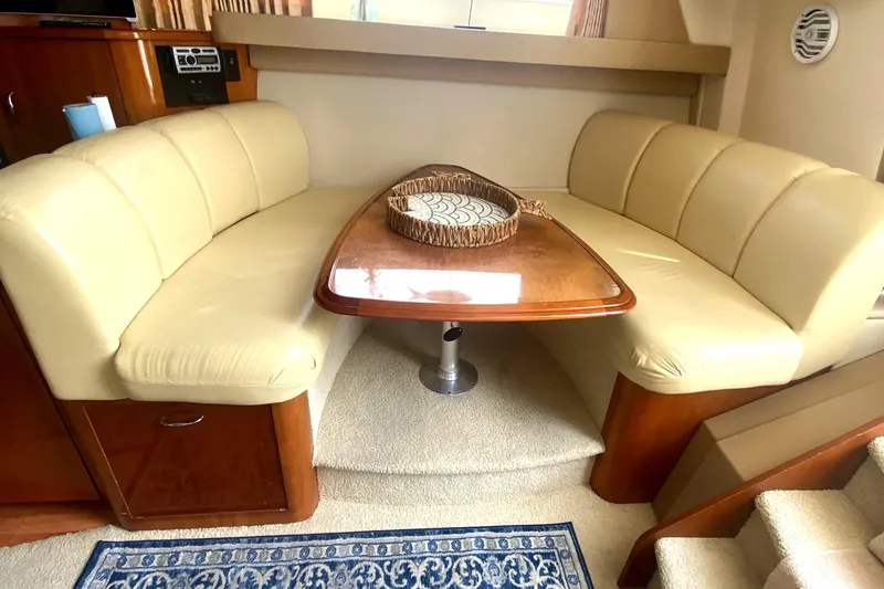 Slide: The Image of Carver 360 Mariner 2004 - 20