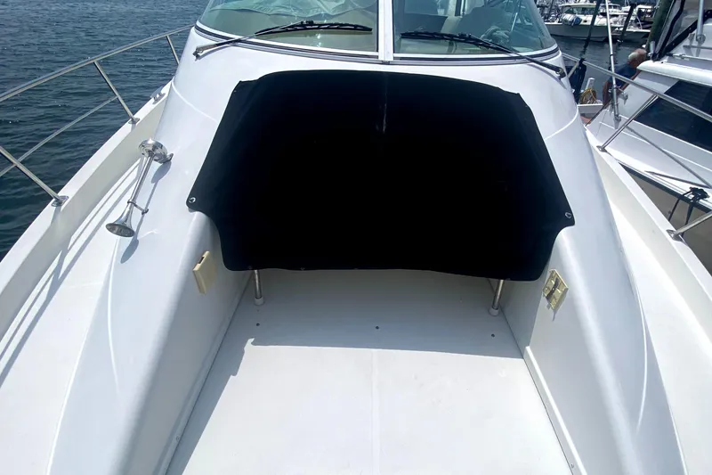 Slide: The Image of Carver 360 Mariner 2004 - 9