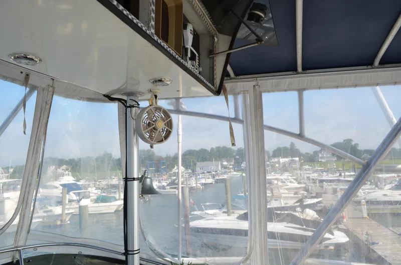 Slide: The Image of Trojan 11 Meter Convertible 1986 - 18