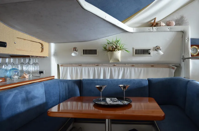 Slide: The Image of Trojan 11 Meter Convertible 1986 - 25