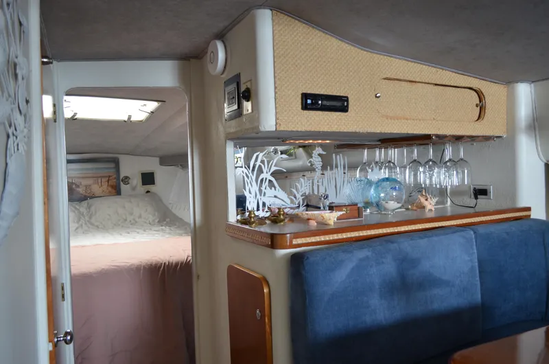 Slide: The Image of Trojan 11 Meter Convertible 1986 - 29