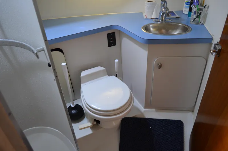 Slide: The Image of Trojan 11 Meter Convertible 1986 - 39