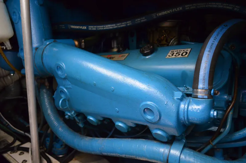 Slide: The Image of Trojan 11 Meter Convertible 1986 - 42