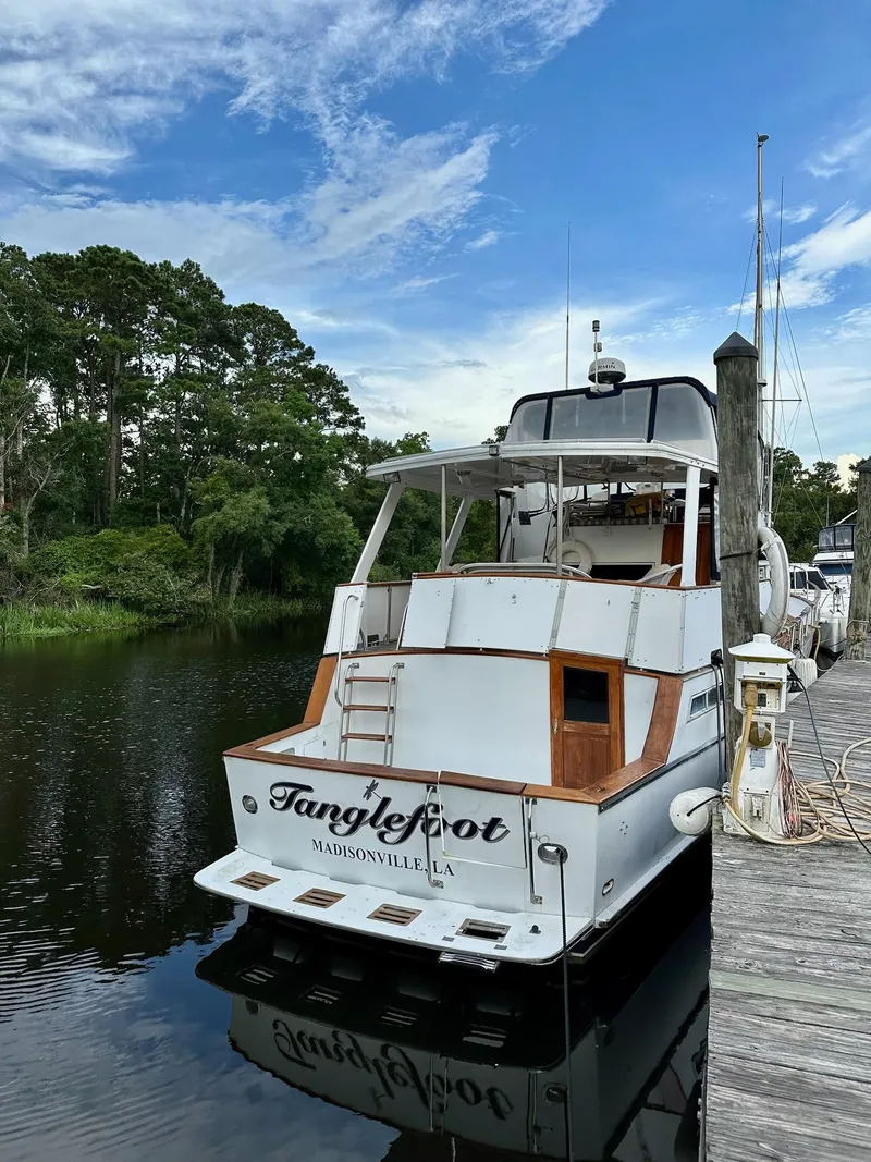The Image of Sea Ranger 52 Cockpit MY 1986 - 0