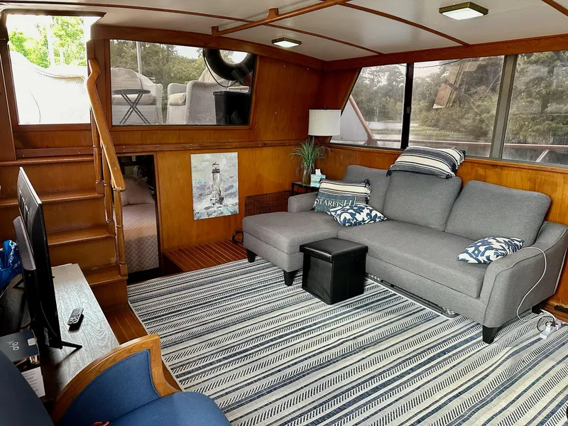 Slide: The Image of Sea Ranger 52 Cockpit MY 1986 - 12