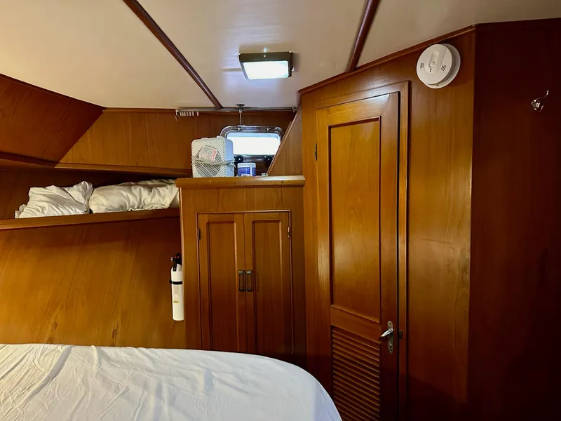 Slide: The Image of Sea Ranger 52 Cockpit MY 1986 - 22