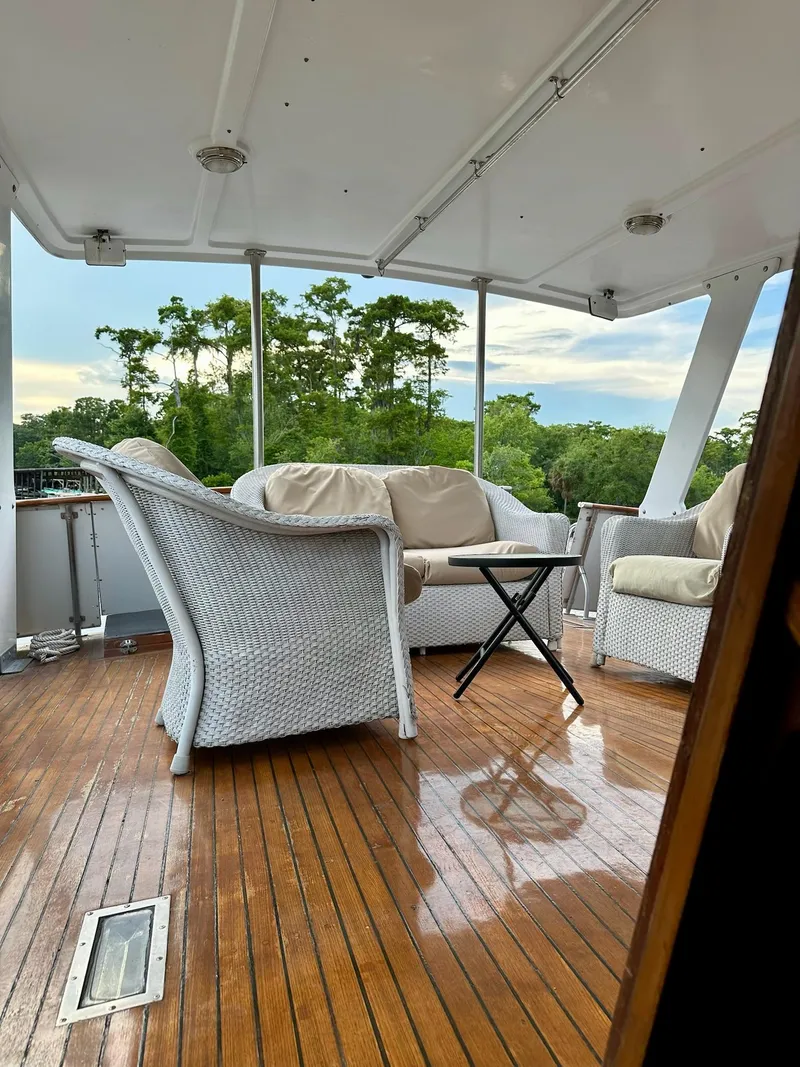 Slide: The Image of Sea Ranger 52 Cockpit MY 1986 - 26