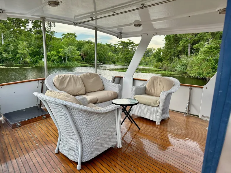 Slide: The Image of Sea Ranger 52 Cockpit MY 1986 - 6