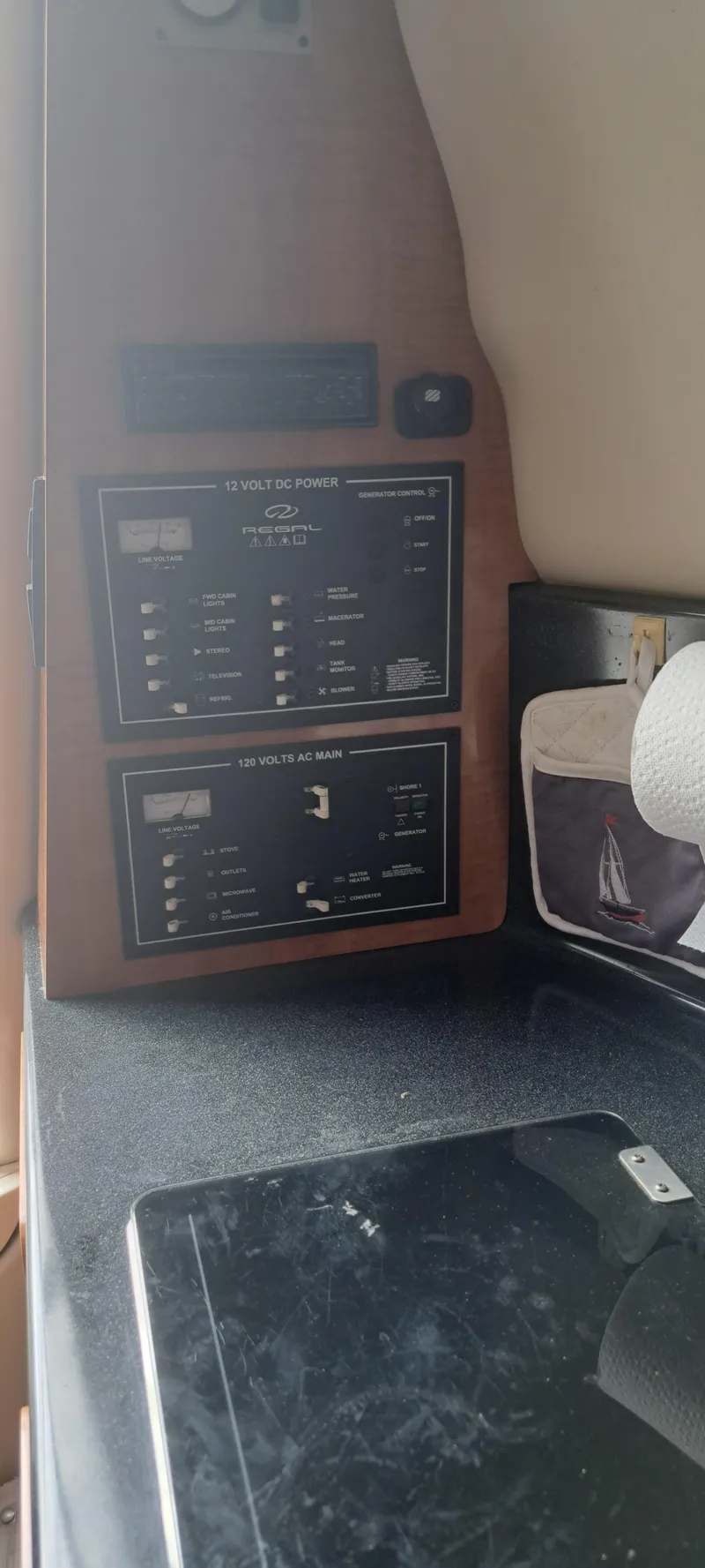 Slide: The Image of Regal Commodore 2665 2003 - 11