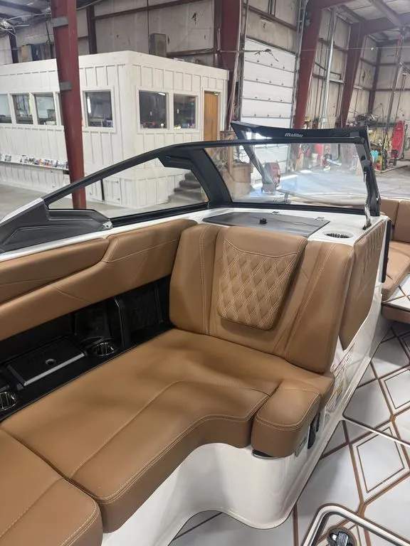 Slide: The Image of Malibu M230 2026 - 7