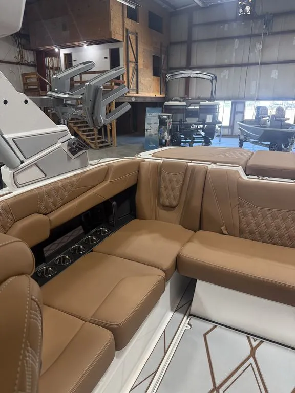 Slide: The Image of Malibu M230 2026 - 6