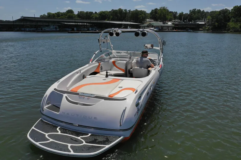 Slide: The Image of Nautique Super Air Nautique 226 TE 2005 - 3