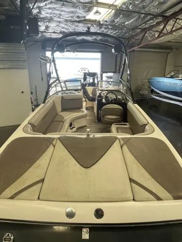 Slide: The Image of Tigé 24V 2006 - 4