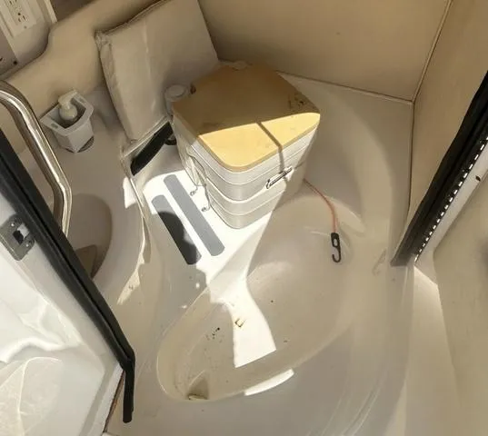 Slide: The Image of Sea Ray SLX 280 1999 - 7