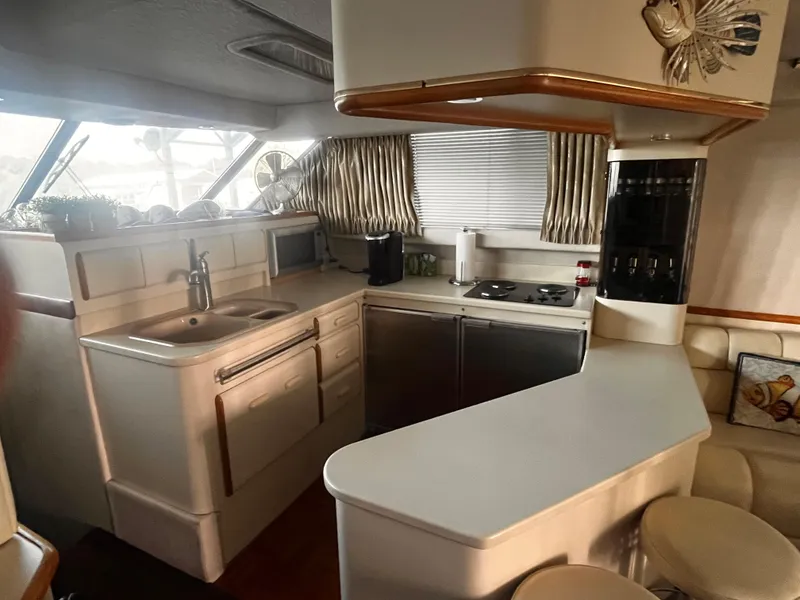 Slide: The Image of Spacious Galley with Bar - 9
