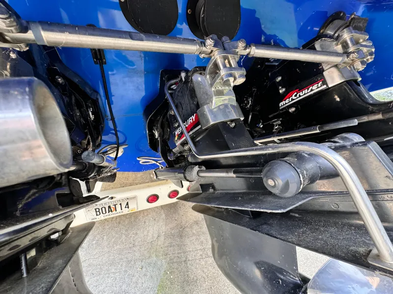 Slide: The Image of Close-up of 1990 Fountain 42 Lightning boat engine components. - 17