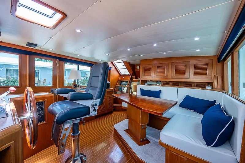 Slide: The Image of Offshore Yachts 62 Pilot House 2000 - 52