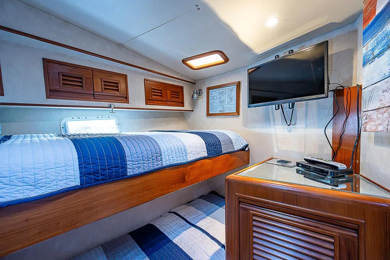 Slide: The Image of Offshore Yachts 62 Pilot House 2000 - 69