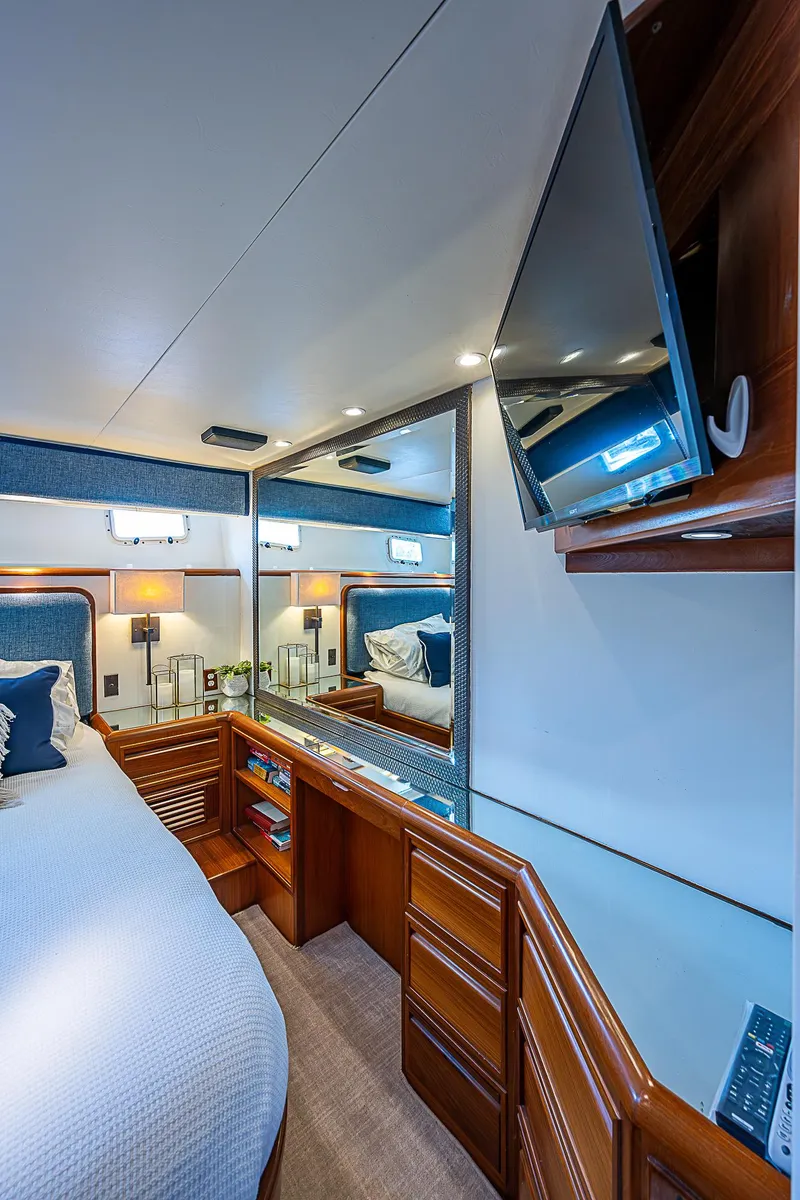 Slide: The Image of Offshore Yachts 62 Pilot House 2000 - 78