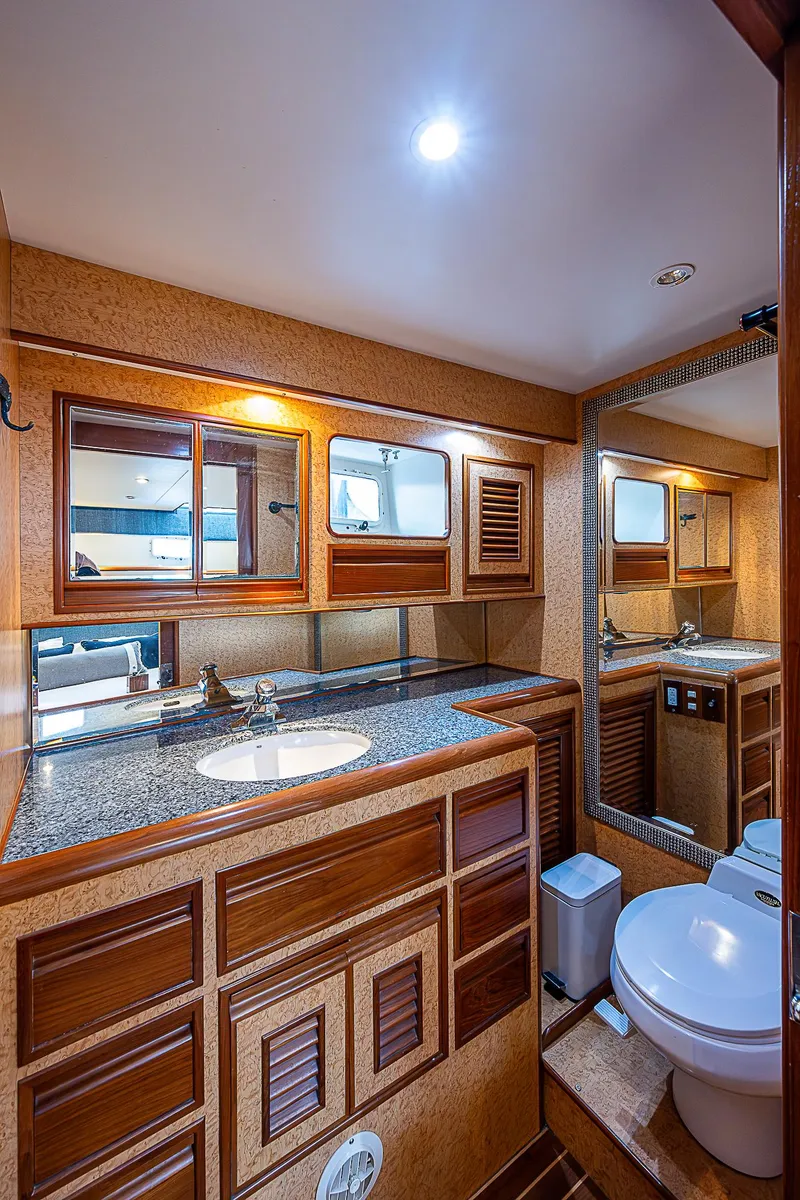 Slide: The Image of Offshore Yachts 62 Pilot House 2000 - 81