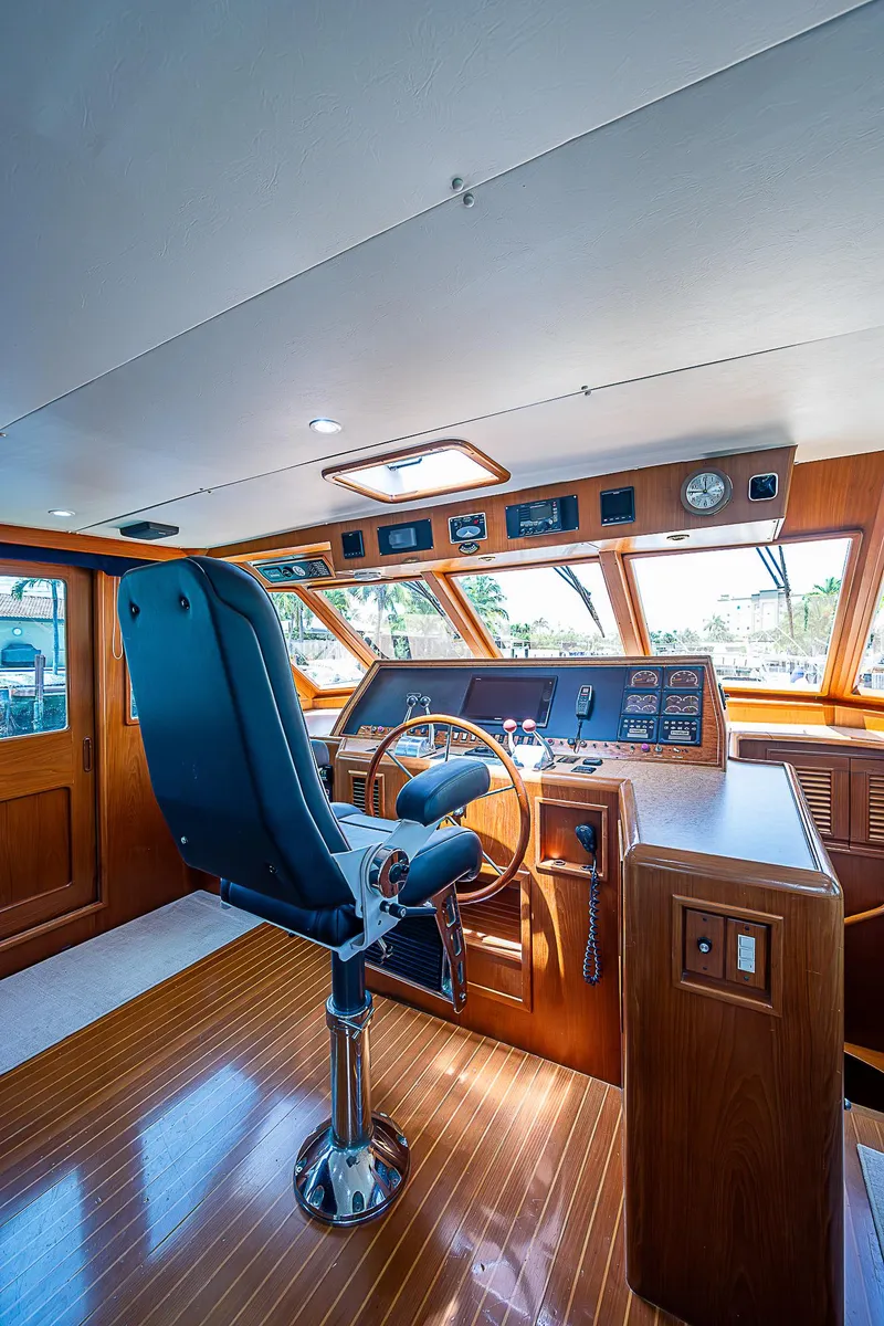 Slide: The Image of Offshore Yachts 62 Pilot House 2000 - 84