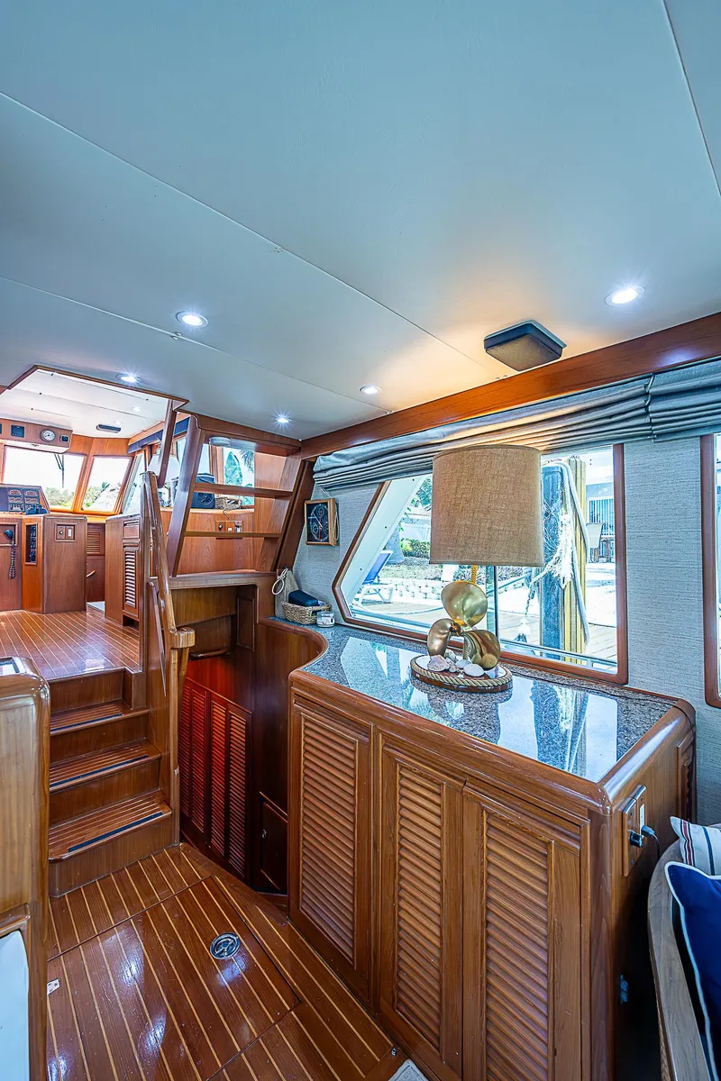 Slide: The Image of Offshore Yachts 62 Pilot House 2000 - 85