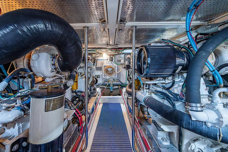 Slide: The Image of Offshore Yachts 62 Pilot House 2000 - 94