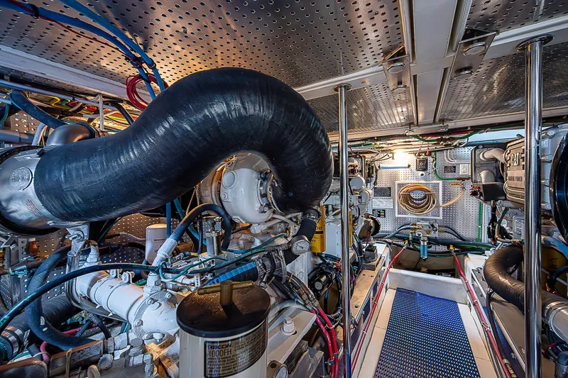 Slide: The Image of Offshore Yachts 62 Pilot House 2000 - 96