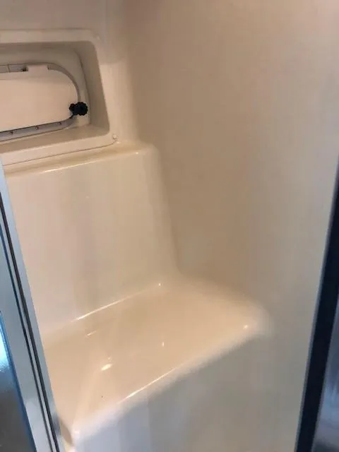 Slide: The Image of Interior view of 2000 Bayliner 4087 Aft Cabin Motoryacht shower area. - 22