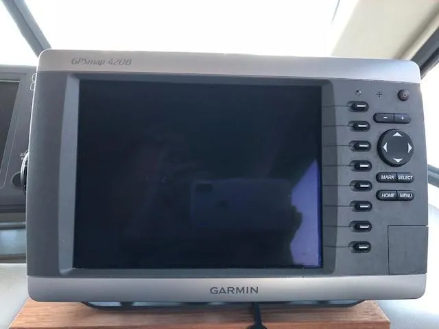 Slide: The Image of Garmin GPSmap 4208 navigation system on 2000 Bayliner 4087 Aft Cabin Motoryacht. - 30