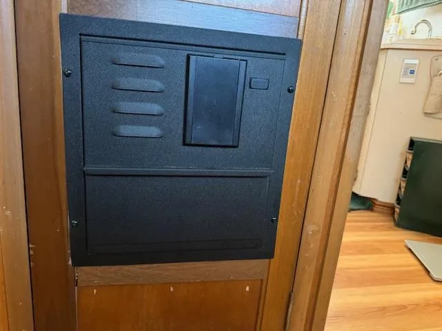 Slide: The Image of Black panel on wooden wall, Gibson 44 Standard, 1994 model. - 31