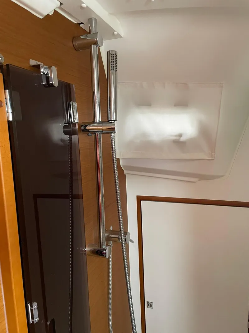 Slide: The Image of Jeanneau Sun Odyssey 349 2023 - 27