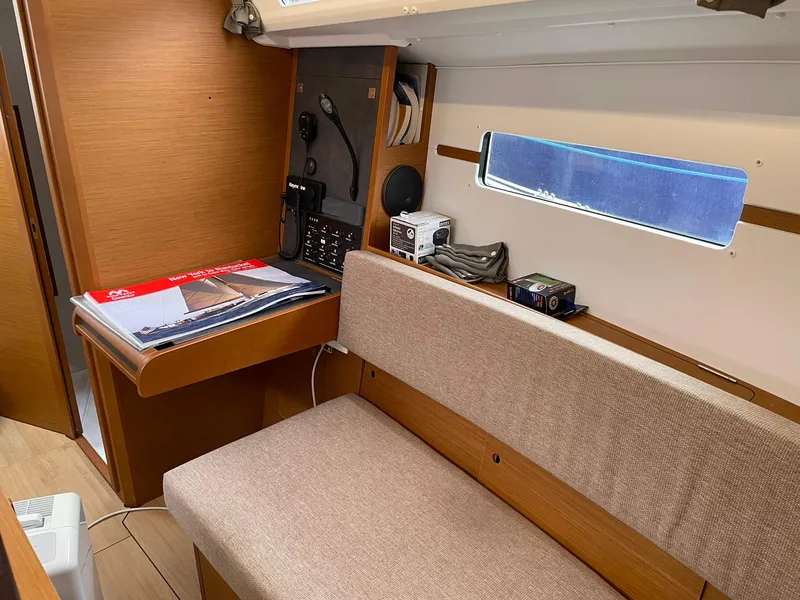 Slide: The Image of Jeanneau Sun Odyssey 349 2023 - 35