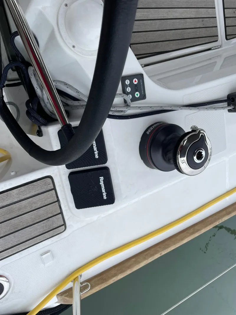 Slide: The Image of Jeanneau Sun Odyssey 349 2023 - 4