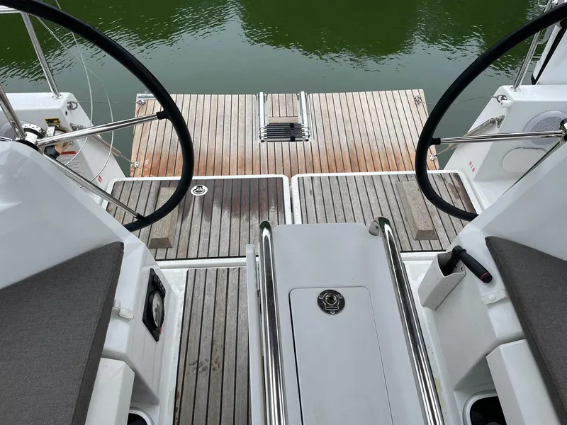 Slide: The Image of Jeanneau Sun Odyssey 349 2023 - 41