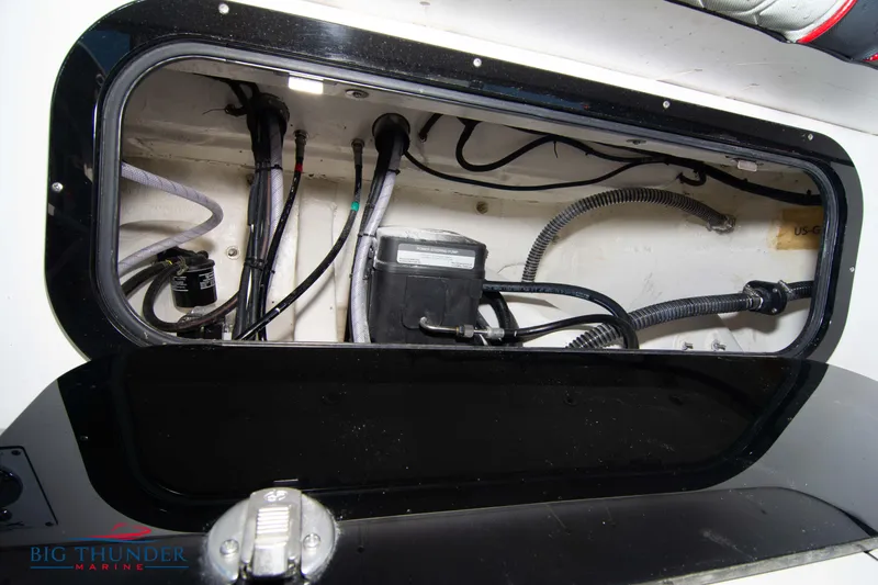 Slide: The Image of Glasstream 32 GSX 2024 - 58