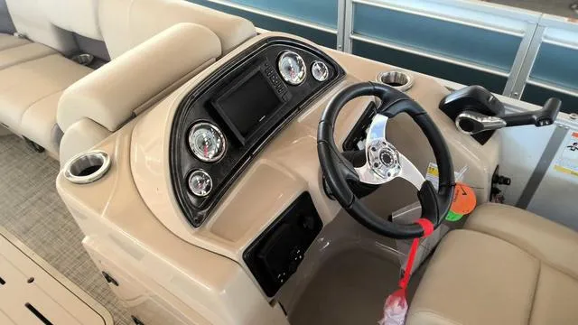 Slide: The Image of SunCatcher Fusion 322RF 2023 - 4