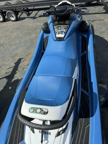 Slide: The Image of Yamaha FX Cruiser SVHO 2024 - 7