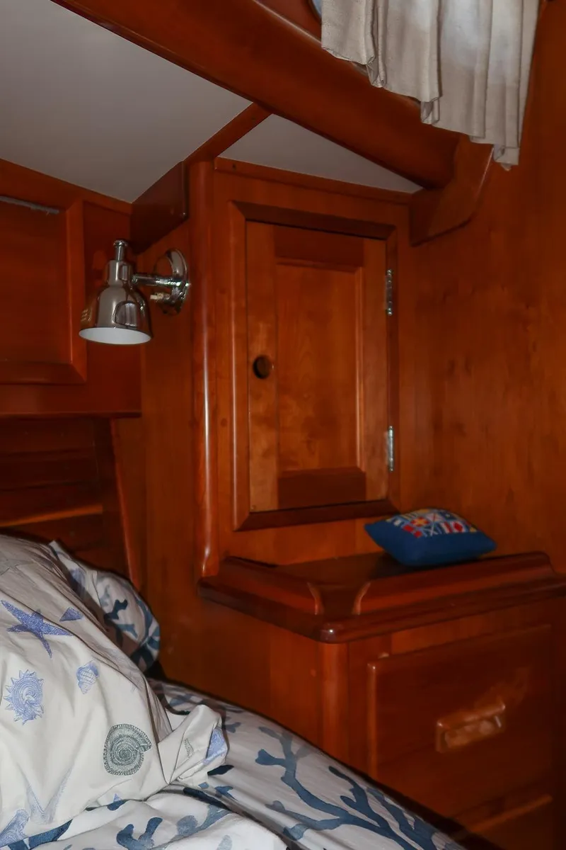Slide: The Image of Hinckley Yachts Sou'wester 43 Sloop 1993 - 50