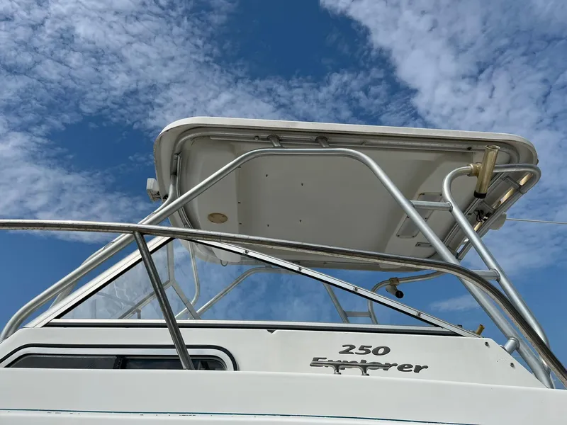 Slide: The Image of Aquasport 250 Explorer 2001 - 11