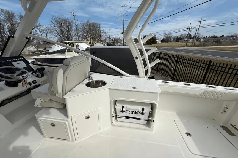 Slide: The Image of World Cat 280DC 2025 - 11