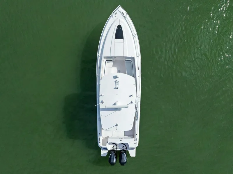 Slide: The Image of 2021 Intrepid 327 Valor - 54