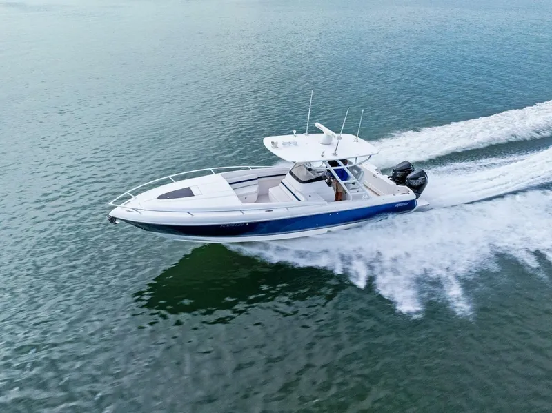 Slide: The Image of 2021 Intrepid 327 Valor - 63