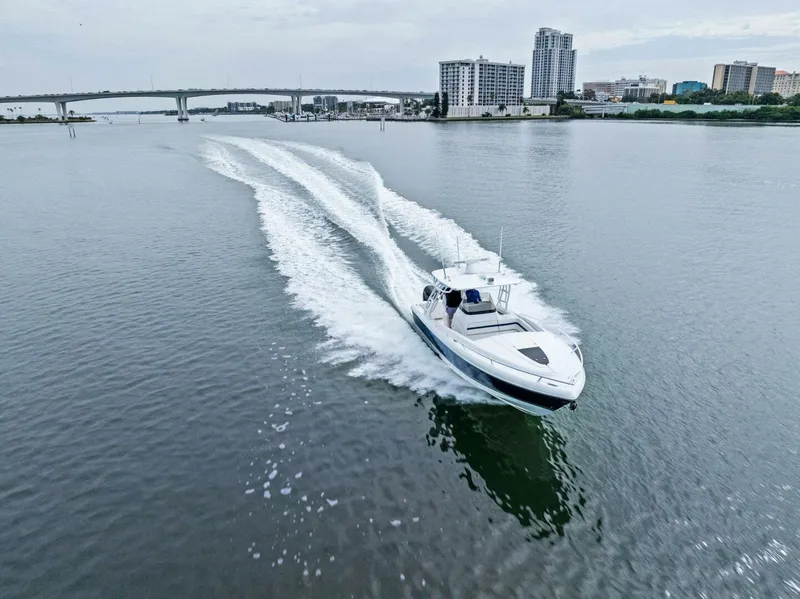 Slide: The Image of 2021 Intrepid 327 Valor - 65