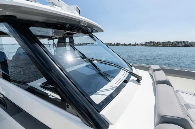 Slide: The Image of Boston Whaler 420 Outrage 2023 - 23