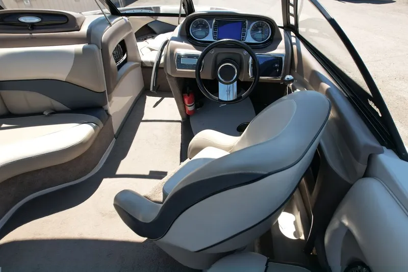 Slide: The Image of Malibu 23 LSV 2013 - 12